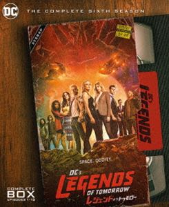 レジェンドオブトゥモローシックスシーズンコンプリートセット詳しい納期他、ご注文時はお支払・送料・返品のページをご確認ください発売日2023/7/19関連キーワード：ドミニクパーセルレジェンド・オブ・トゥモロー＜シックス・シーズン＞コンプリートセットレジェンドオブトゥモローシックスシーズンコンプリートセット ジャンル 海外TVアクション 監督 出演 ドミニク・パーセルケイティ・ロッツニック・ザーノタラ・アッシュマット・ライアンジェス・マッカランメイジー・リチャードソン＝セラーズレジェンドたちが直面するのは、これまで以上に厄介で異様な存在、エイリアン!冷酷なエイリアンに仲間の1人をさらわれ、新たな任務には私情が入る。消えた仲間を捜しながらエイリアンと戦うにはメンバーが足りず、彼らは新たなレジェンドを勧誘する。銃を携えたテキサス娘、スプーナーだ。子供の頃にエイリアンに誘拐され、銀河系の敵を打ち負かすのに有効な力を身につけたというが、単なる変人の可能性も?特典映像未公開シーン集／ヒーローと仲間たち／NG＆オフショット集／視覚効果の舞台裏／アニメーションとストーリーボード／アフレコ・シーン 種別 DVD JAN 4548967470703 収録時間 636分 画面サイズ ビスタ カラー カラー 組枚数 3 製作年 2021 製作国 アメリカ 字幕 日本語 英語 音声 英語DD（5.1ch） 販売元 NBCユニバーサル・エンターテイメントジャパン登録日2023/05/19
