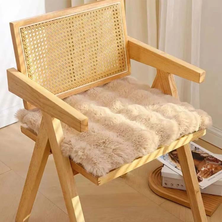 2点セット エコファー チェアパッド チェアクッション ふわふわ 45×45cm 座布団 滑り止め 椅子用 シートクッション フェイクファー 北欧 ムートン風 座面 暖かい ダイニングチェア ダイニング チェアマット イス 秋冬 無地 シンプル もこもこ 椅子クッション [3]
