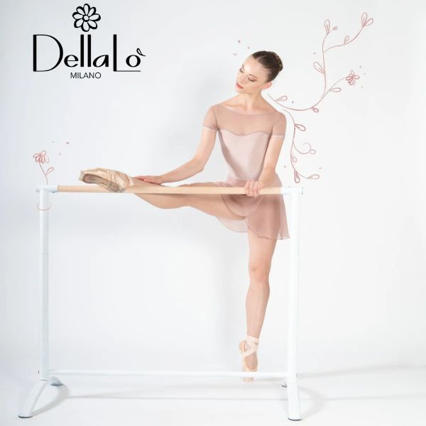 【マラソン中全品P3倍】 バレエ レオタード 大人 ジュニア 【DellaLo Milano デラロミラノ】 MINERVA ミネルヴァ BalletClass イタリア製 ボートネック 高級