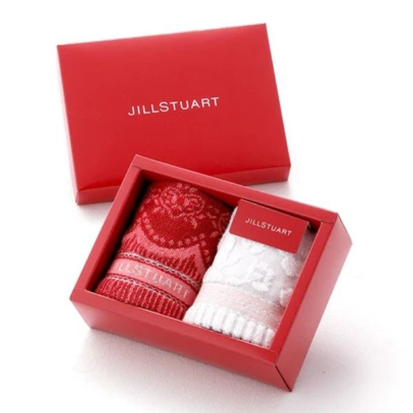 Rakuten - 【JILL STUART】ジルスチュアート タオルハンカチ 2枚セット ギフトボックス入り バレエ 発表会 プレゼント 綿100％ ラメ糸 刺繍 花柄 赤 白 25cm ロマンティック 華やか お祝い 内祝い 母の日 贈り物 ブランド ギフト 誕生日 記念品 お返し 子供 大人
