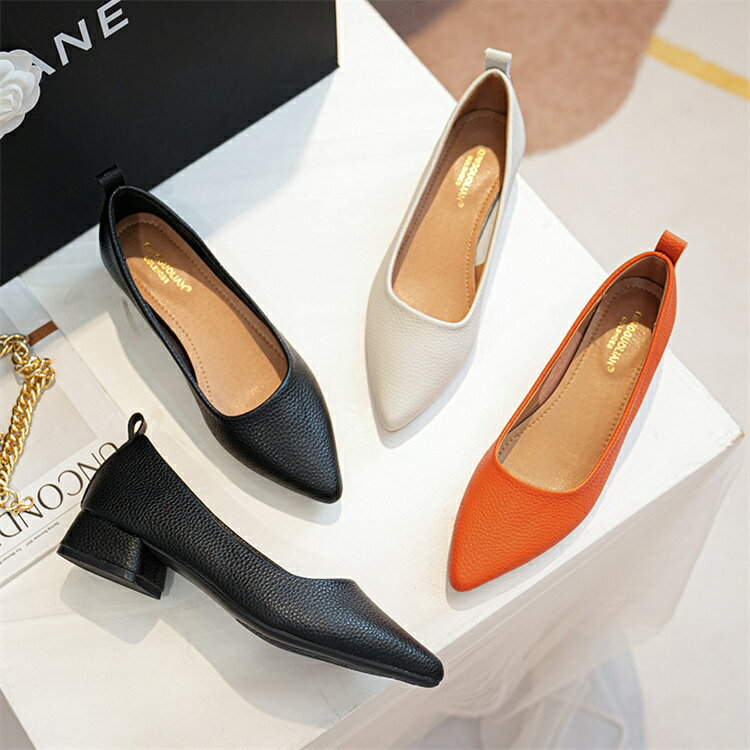 美脚 パンプス 春 夏 秋 レディース パンプス 痛くない オフィス チャンキーヒールパンプス 疲れない ヒール 7CM 結婚式 通勤 シンプル リクルート 就...