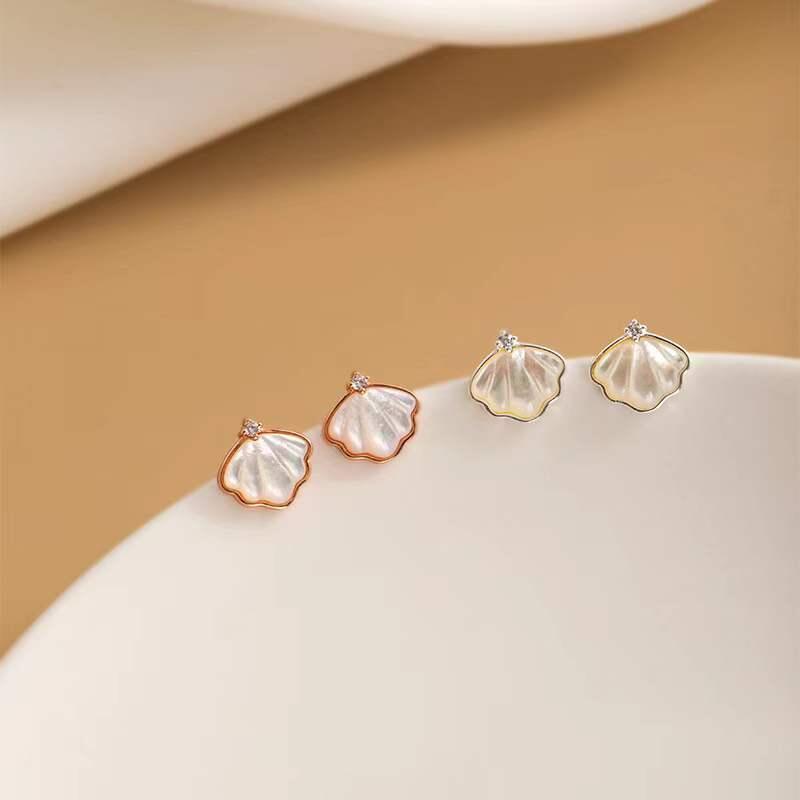 Cubic Zirconia - ピアス シルバー 貝殻 ジルコン シルバー925 S925 金属アレルギー対応 ローズゴールドメッキ プラチナメッキ 可愛い おしゃれ 上品 プレゼント 贈り物 ギフト レディース アクセサリー ジュエリー シンプル 誕生日 ホワイトデー 天然石 かいがら 純銀 高級感 人気 女性 556