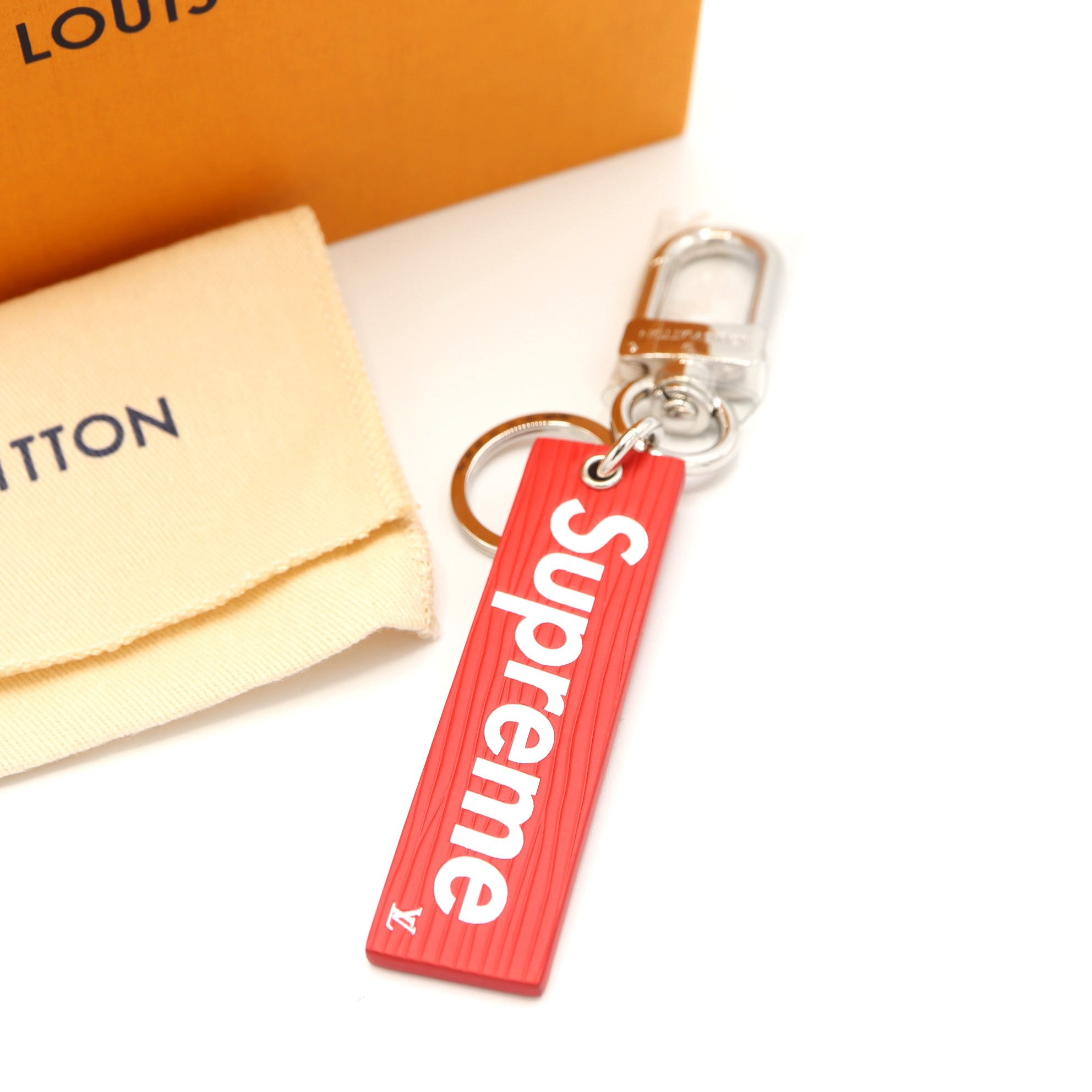 楽天市場】ルイ・ヴィトン supreme キーホルダーの通販 楽天市場】ルイ・ヴィトン supreme キーホルダーの通販