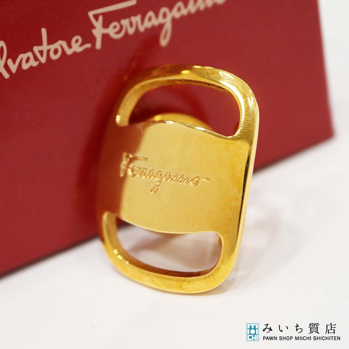 質屋 Salvatore Ferragamo フェラガモ スカーフリング アクセサリー ゴールドカラ...