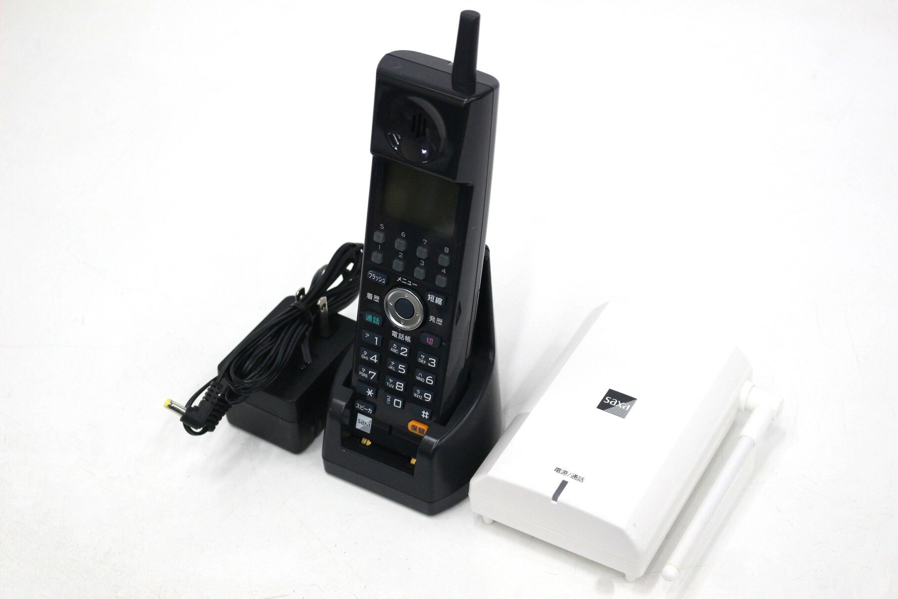 【中古】SAXA/サクサ PLATIA(PT1000) シングルゾーンDECTコードレス電話機 黒 ビジネスホン アンテナ・コードレス・充電器のセット商品 WS805(K)