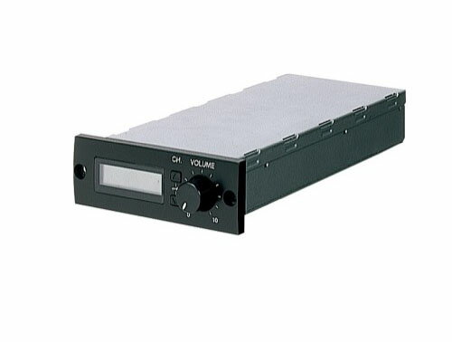 サウンドシステム関連機器 DU-8030 ワイヤレスチュナーユニット ワイヤレス受信機WTD-8121・8141に組み込んで使用するワイヤレスチューナユニットです。 800MHz帯ワイヤレスマイクロホンと組み合わせて使用します。 800MHz帯ダイバシティ方式。 液晶パネルを搭載。チャンネル設定を簡単に行えます。