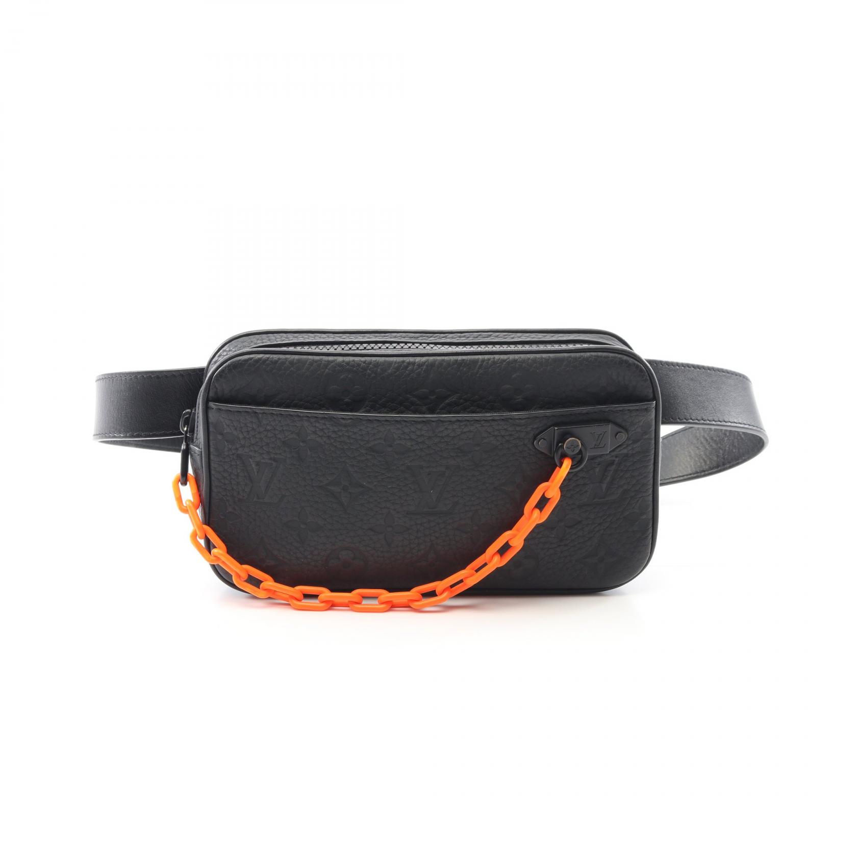 ◆全品5%OFFクーポン対象◆ルイ・ヴィトン LOUIS VUITTON ポシェット ヴォルガ トリヨンモノグラム ノワール ウエストバッグ ボディバッグ バッグ レザー メンズ ブラック系 M53550 【中古】(4)