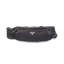 【最大4万円OFFクーポン対象】プラダ PRADA Re Nylon ウエストバッグ バッグ ナイロン レディース ブラック系 【中古】