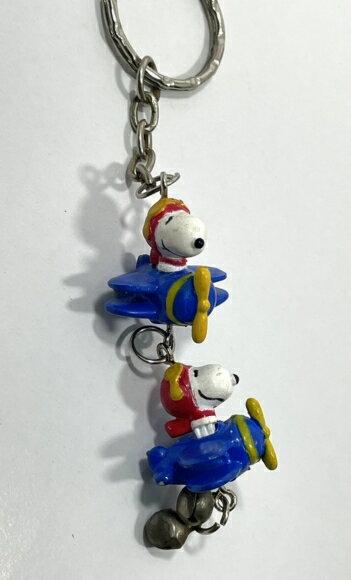 〇【 ピーナツ　Peanuts 2連 キーチェーン 】　 『 スヌーピー　飛行機　 』カワイイ　snoopyのサムネイル
