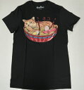 〇【 ねこラーメン V2 】『 Vincent Trinidad ねこらーめん Tシャツ ( BK ) Sサイズ 』大人 ジュニア レディース 半袖 おすすめ 人気 おしゃれ キャラクター fashion ファッション アメリカ雑貨