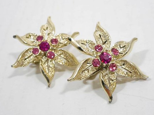 ◎【 ヴィンテージイヤリング 】『 ピンクストーン＆リーフ 』海外輸入 アクセサリー かわいい ファッション小物 アンティーク レトロ