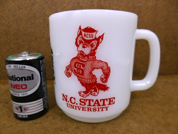 〇【 バーガーキング Glasbake 】『 NORTH CAROLINA STATE UNIVERSITY 』マグカップ ヴィンテージ アメリカ雑貨 アメ雑 キッチン用品 コレクション 雑貨 生活雑貨 キッチン用品 企業グッズ カンパニーグッズのサムネイル
