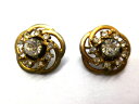 ◎【ヴィンテージアクセサリー/vintage accessories】『 カメリア 花 立て爪 / イヤリング 』アクセサリー ヴィンテージ ビンテージ 耳飾り イアリング フラワー 花 ビジュー 石 クリスタル 海外製 レトロ ファッション雑貨 アメ雑 アメリカン雑貨 雑貨