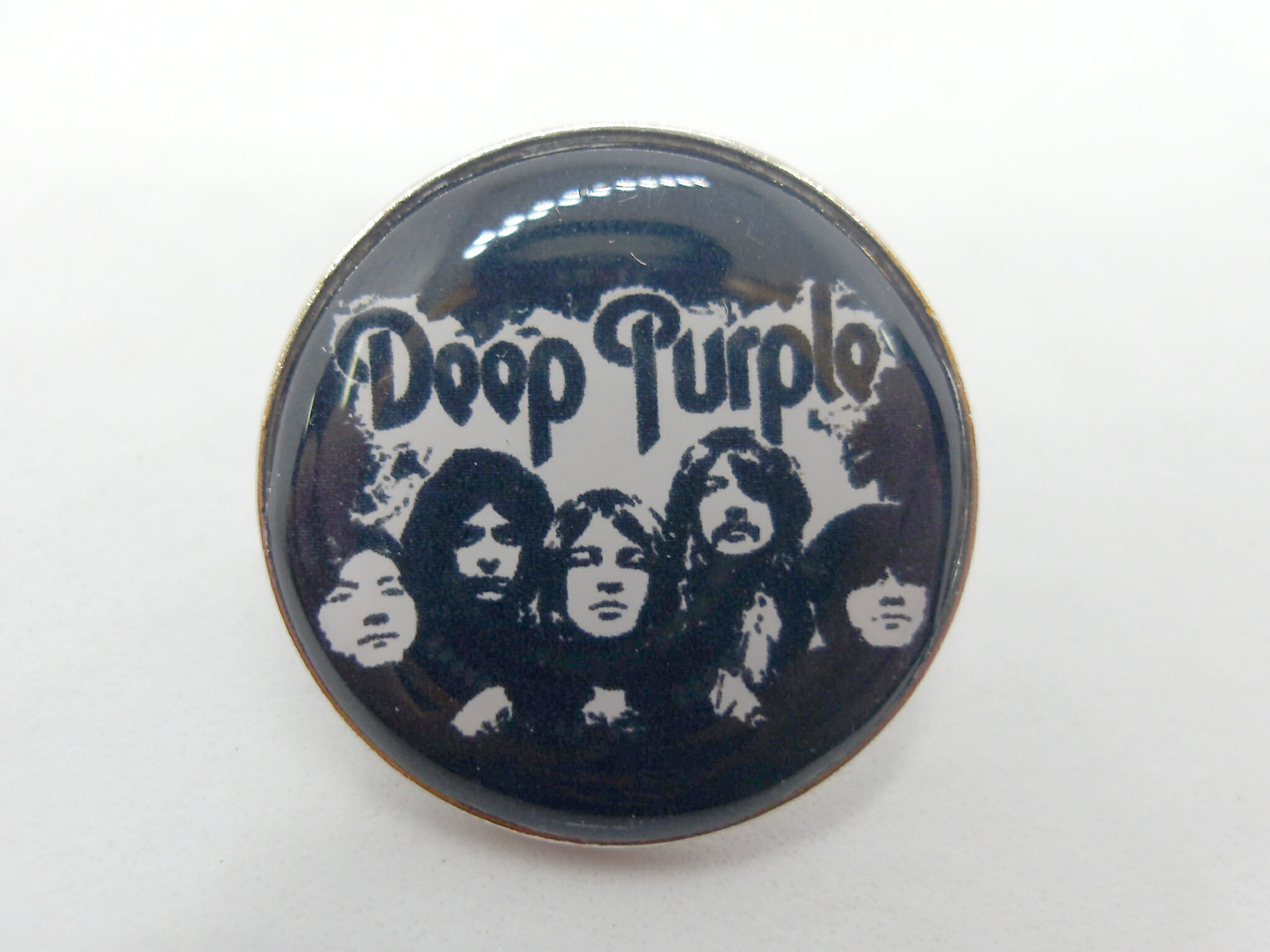 ◎【ディープ・パープル/Deep Purple】『 Deep Purple メンバー フェイス / ピンバッジ 』バッジ バッチ ピンバッチ バンド ロックバンド 音楽 コレクション ファッション雑貨 アメ雑