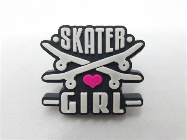 ◎【ラバーバッジ/rubber badge】『 SKATER GIRL / ピンバッジ 』バッジ バッチ ピンバッチ スケボー スケートボード ゴム製 ファッション雑貨 アメ雑