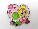 ◎【ピンバッジ/pin badge】『 The Muppet Show カーミット&ミス・ピギー ハート / ピンズ 』バッジ バッチ ピンバッチ PINS 映...