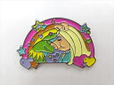 ◎【ピンバッジ/pin badge】『 The Muppet Show カーミット&ミス・ピギー レインボー / ピンズ 』バッジ バッチ ピンバッチ PINS...