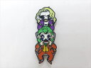 ◎【ピンバッジ/pin badge】『 JOKER & The Dark Knight デフォルメ ダブルジョーカー 肩車 / ピンズ 』バッジ バッチ ピンバ...