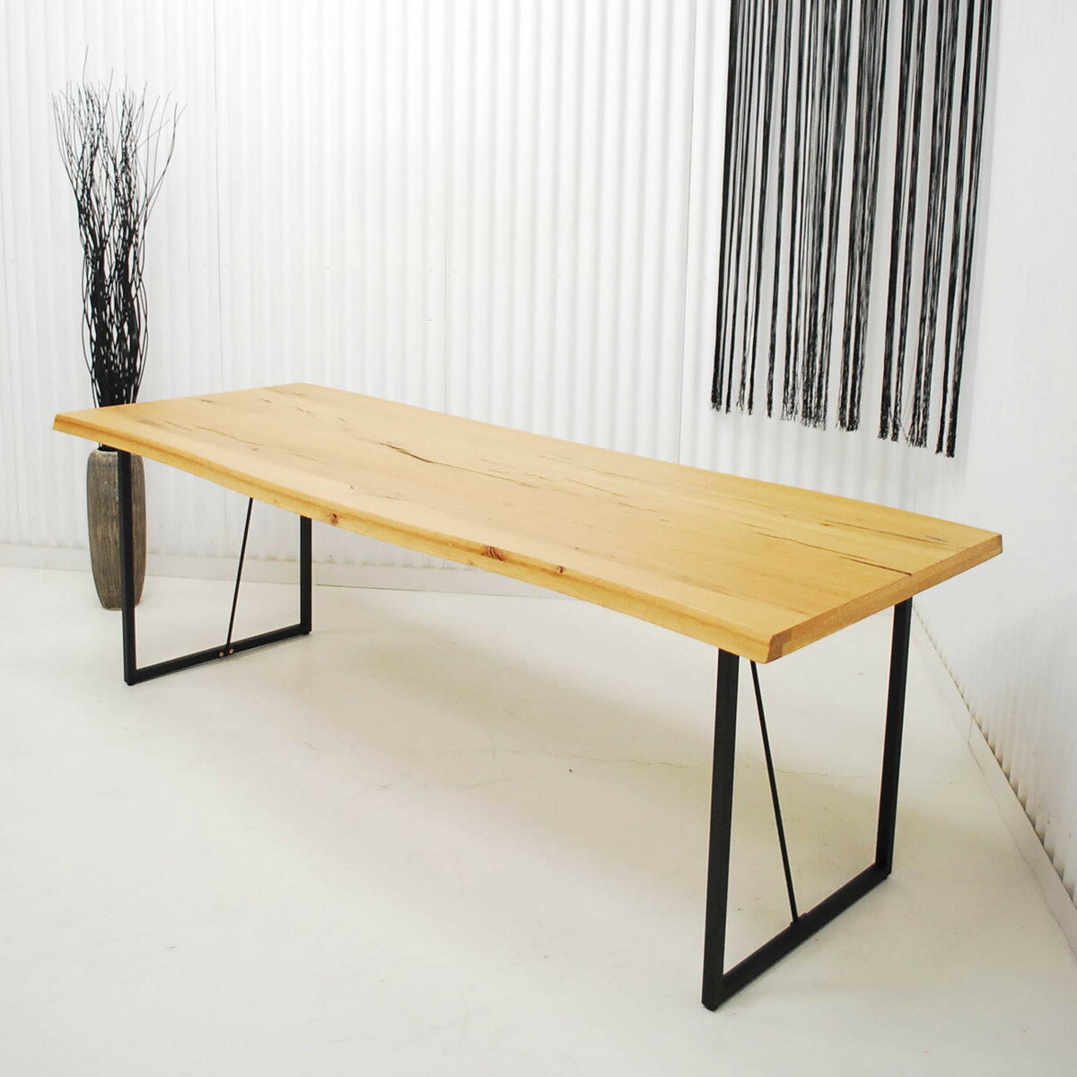 乐天商城 - アウトレット 展示品 送料無料 現品限り 北欧調モダン カフェ風 ダイニングテーブル 単品 ナチュラル 210幅 アイアン脚 オーク無垢材 木製 ダイニング テーブル キッチン シンプル インテリア 　高級感 　　　ミキインテリア