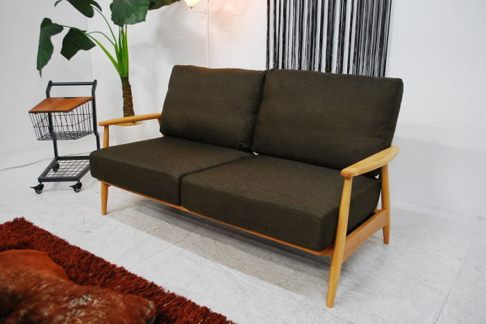 送料無料 未使用 アウトレット 新品 アルダー無垢材 オイル塗装仕上げ 和モダン ソファー ソファ REKUSASU 2Pソファー 2人掛け 二人掛け ファブリック 布 布地 北欧 リビング 家具 肘あり 肘付 ナチュラル ブラウンミキインテリア [3]