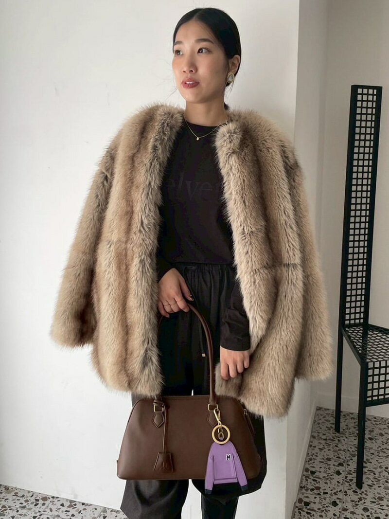 マルチマテリアルノーカラーファーコート Mila Owen ミラオーウェン ジャケット・アウター その他のジャケット・アウター ベージュ【先行予約】*【送料無料】[Rakuten Fashion]のサムネイル