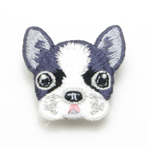 アクセサリーと雑貨 MILESマイルズのブローチ 犬 刺繍 ワッペン バッチ KS55024【Animal road】ボストンテリア プードル パグ ビーグル ヨークシャーテリア｜アングル2