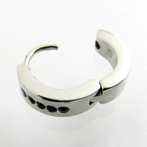 ピアス 金属アレルギー ブラックジルコニアつき ステンレスカラー シック＆ゴージャス ステンレス製フープピアスKP23010【ピアス】