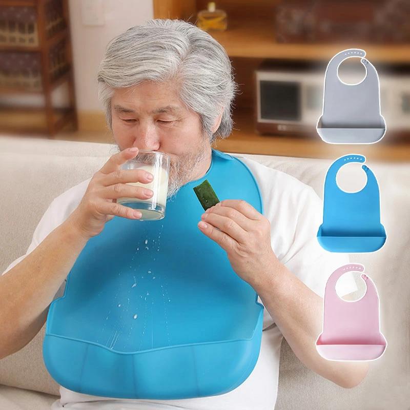 即納 介護 エプロン シリコン 防水 介護用 食事用 大人用 老人 シニア 洗濯 リハビリ 食べこぼし 食事うけ サポート 介助 よだれかけ 汚れ 撥水 男女兼...