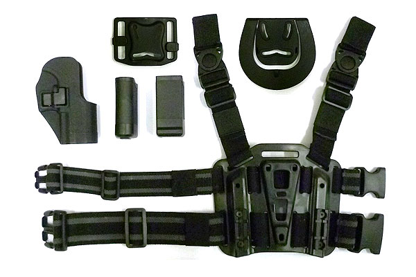 多彩な付属品！IMTH CQBホルスターセット USPコンパクト 右足用 BK（ブラック）/プラット ...