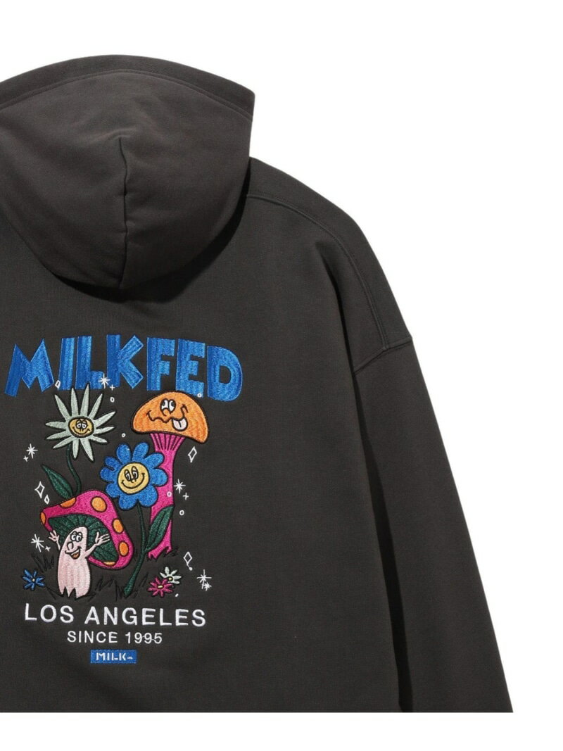 FUNNY COLLEAGUES SWEAT HOODIE MILKFED. MILKFED. ミルクフェド トップス パーカー・フーディー ブラック イエロー ホワイト