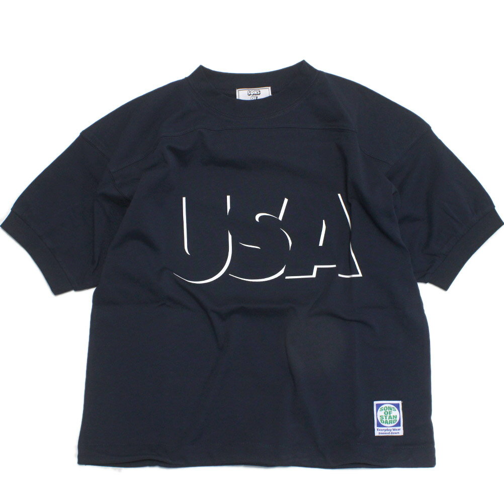 “サンズオブスタンダード”のUSA ショートスリーブ・軽やかな着心地のコットン天竺素材・ワイドシルエットでゆったりとした仕上がりに・フロントのプリントもアクセントに・裾にはドローコード付きMODELアッシュ(13)　151cm　150サイズ着用ネイビー(79)　147cm　150サイズ着用本体　綿100%リブ　綿74%　ポリエステル17%　ポリウレタン9%アッシュ(13)関連キーワード:子供服 キッズ 男の子 女の子 ガールズ ボーイズ 女子 男子 ジュニア jr ユニセックス ネイビー(79) 130cm 140cm 150cm 160cm 170cm 新着 sos12612005トップ&nbsp;>&nbsp;ブランド一覧&nbsp;>&nbsp;サ&nbsp;>&nbsp;サンズオブスタンダード(Sons of standard)トップ&nbsp;>&nbsp;アイテム一覧&nbsp;>&nbsp;トップス&nbsp;>&nbsp;半袖Tシャツトップ&nbsp;>&nbsp;ボーイズ・ユニセックス&nbsp;>&nbsp;トップス&nbsp;>&nbsp;半袖Tシャツトップ&nbsp;>&nbsp;新着一覧サイズ サイズ 部位 130140150160170着丈5761656973身巾4952555963袖丈1618192022肩幅5255586266裾幅4952555963採寸結果は全てセンチ表記です。商品により多少の誤差がございます。目安とお考え下さい。※BCはバックセンター（首から裾までの後中心）です。※SNPはサイドネックポイント（肩から裾までの直線で計測した長さ）です。生地の透け感なしあり生地の厚み薄手普通厚手生地の伸縮性なしややありあり裏地なしあり裏起毛a228a229a231a293a