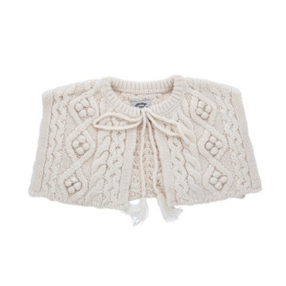 “オーシャン＆グラウンド”のビスチェ風ニットウォーマー・トレンド感を演出できる付け衿・アクリル100%の優しい肌触りが特徴・親子でのお揃いコーデのアイテムとしてもおすすめ注意事項 : ※商品画像は、光の当たり具合やパソコンなどの閲覧環境により、実際の色味と異なって見える場合がございます。予めご了承ください。本体　アクリル100%ベージュ(BE)ブラック(BK)メーカー希望小売価格はメーカーカタログに基づいて掲載しています関連キーワード:子供服 キッズ 男の子 女の子 ガールズ ボーイズ ジュニア ユニセックス オフホワイト(OW) S(110-120)cm M(130-140)cm L(150-160)cm oce1223607トップ&nbsp;>&nbsp;ブランド一覧&nbsp;>&nbsp;ア&nbsp;>&nbsp;オーシャン＆グラウンドグッズ(Ocean＆Ground（GOODS）)トップ&nbsp;>&nbsp;アイテム一覧&nbsp;>&nbsp;ファッション雑貨&nbsp;>&nbsp;ファッション雑貨その他トップ&nbsp;>&nbsp;ガールズ&nbsp;>&nbsp;ファッション雑貨&nbsp;>&nbsp;ファッション雑貨その他採寸結果は全てセンチ表記です。商品により多少の誤差がございます。目安とお考え下さい。※BCはバックセンター（首から裾までの後中心）です。※SNPはサイドネックポイント（肩から裾までの直線で計測した長さ）です。a208a283a