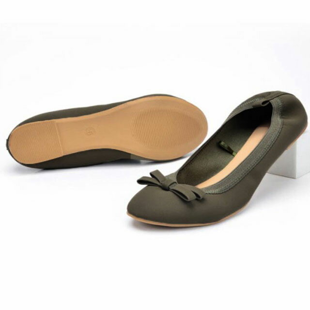 携帯スリッパ 携帯シューズ レディース 携帯パンプス パンプス リボン　折りたたみ 持ち運び おしゃれ シンプル 携帯用スリッパ フラットシューズ 携帯用シューズ 靴 内履き 上履き 学校行事 入学式 入園式 卒業式 卒園式 参観日 お受験 謝恩会 オフィス 車内 送料無料