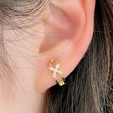 イヤーカフ fiore 2個 セット 両耳 花 レディース イヤリング パール キュービックジルコニア イヤカフ おしゃれ かわいい アクセサリー イヤーカフス...