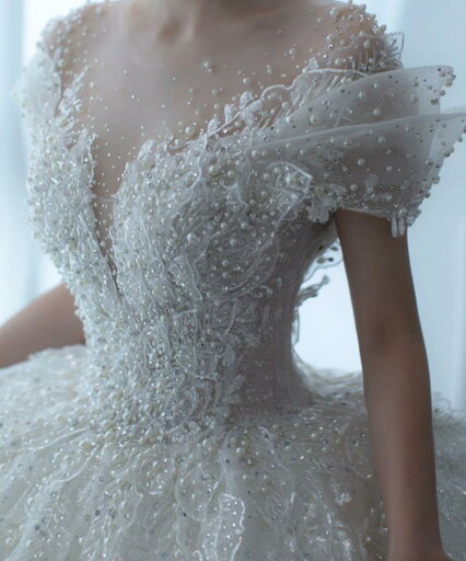 新販売!高級感/ウェディングドレス カラーワンピース 丸首 結婚式パーディ- 花嫁 ドレス 編上げタイプ ホワイト エレガント 舞台コンサート 撮影 発表会 旅行 花嫁ドレス ロングドレス 新販売!高級感/ウェディングドレス カラーワンピース 丸首 結婚式パーディ- 花嫁 ドレス 編上げタイプ ホワイト エレガント 舞台コンサート 撮影 発表会 旅行 花嫁ドレス ロングドレス