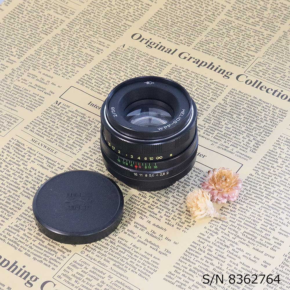 【保証付 】【中古】　オールドレンズ　Helios (ヘリオス) 44M 58mm F2 M42 マウント S/N 8362764　(ポーチ付)