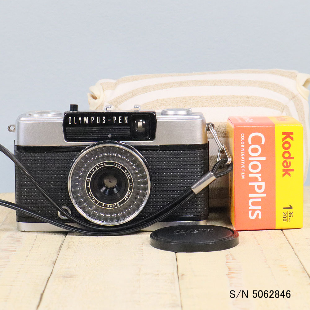 【整備済】【保証付 】　オリンパス　OLYMPUS PEN EE-3　S/N 5062846（ケース・フイルム付セット）　フ..