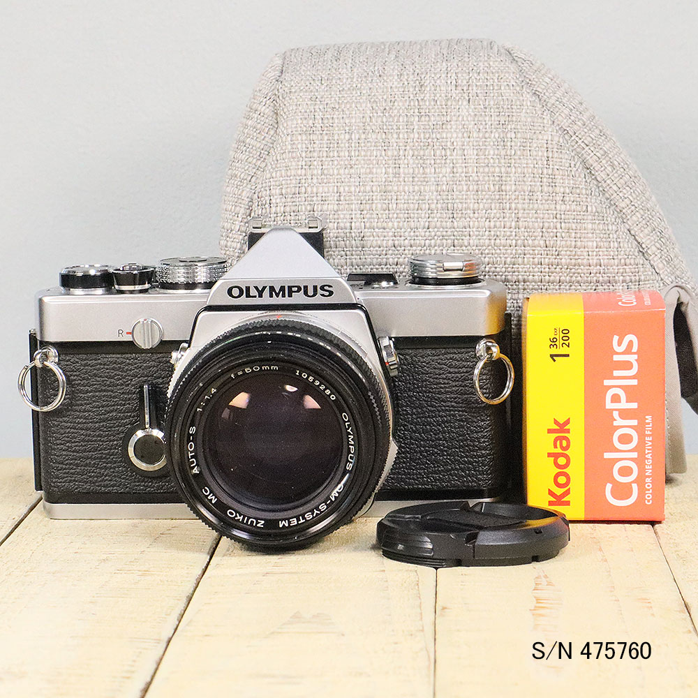 【整備済】【保証付 】　オリンパス　OLYMPUS OM-1 S/N 475760　レンズ　G.ZUIKO AUTO-S 50mm F1.4 S/N 1059280（ケース・フイルム付セット）　中古カメラ　フィルムカメラ【中古】