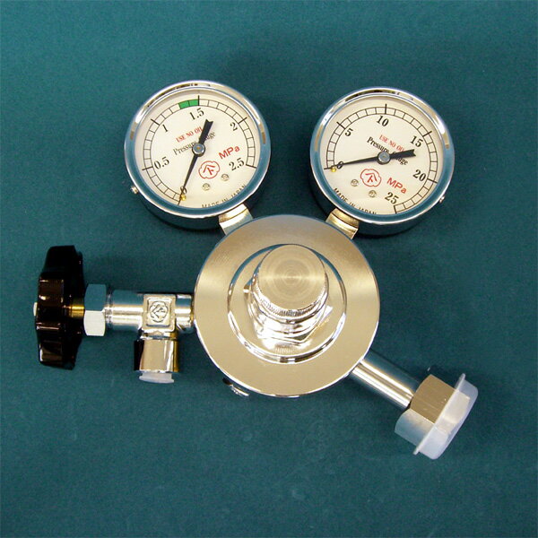 【中古】(未使用品)パナソニック LED懐中電灯 乾電池エボルタ付 BF-158BK-W