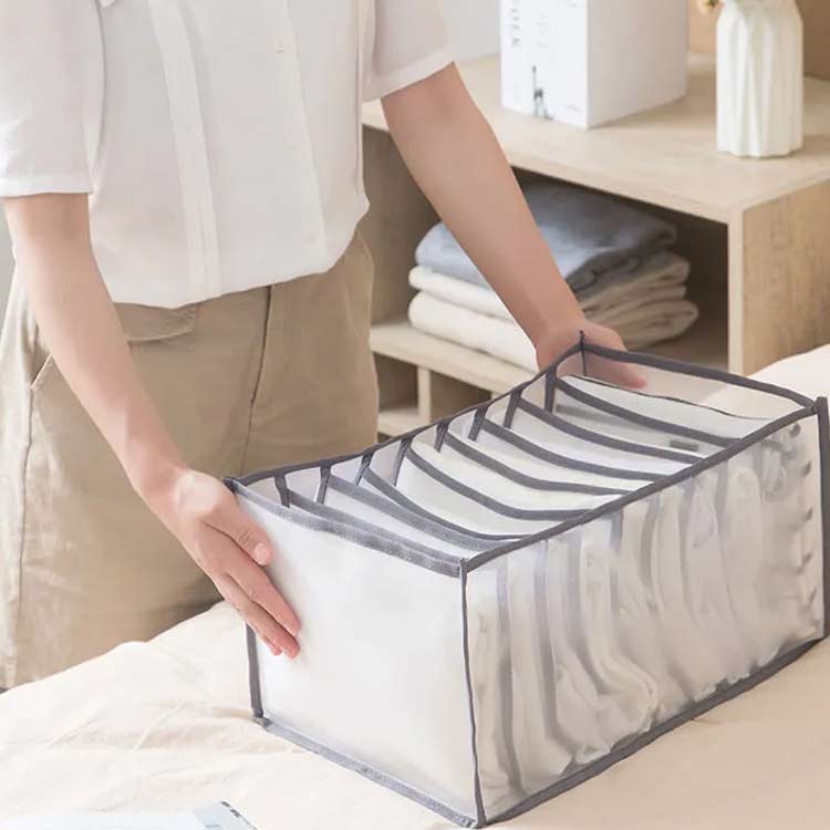 MIND FITのズボン 収納ケース 仕切り 7ポケット 2サイズ 収納ボックス パンツ収納 Tシャツ収納ケース タイツ収納 衣類収納 ハイソックス収納 収納 ケース ジーンズ 衣類 無地 折り畳み 便利 きれい｜アングル2