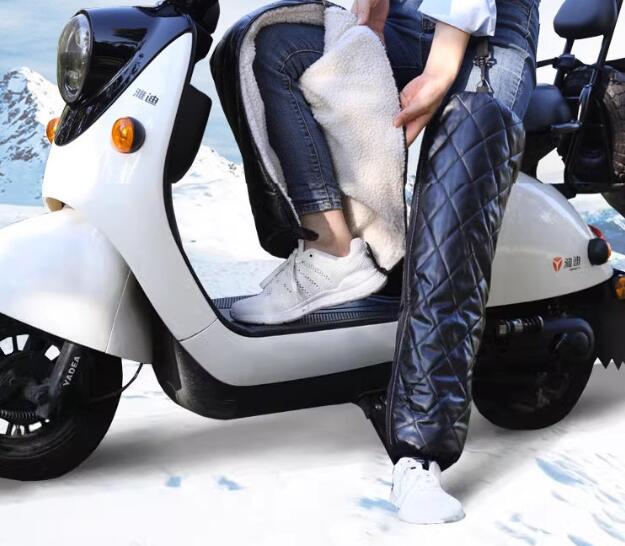 バイク 自転車 レッグウォーマー ロング 長さ65cm 長さ70cm メンズ レディース ダウン風 撥水 レッグウ..