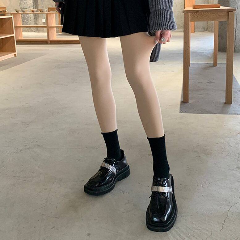 2color レディース タイツ カラータイツ インナー ストッキング ボトムス ルームウェア スリム 防寒 暖か ベージュ 春夏 春 夏 秋冬 秋 冬 ニュアンスカラー ゆったり 大人可愛い きれいめ エレガント 上品 クラシック レトロ ガーリー