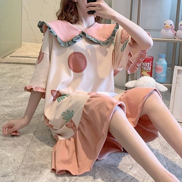 レディース ルームウェア 部屋着 寝巻 ナイトウェア リラックスウェア ネグリジェ ワンピース 袖あり 五分袖 ドロップショルダー こなれ感 リラクシー ゆったり ビックシルエット おうち時間 ビッグカラー フリル フェミニン ガーリー にんじん柄