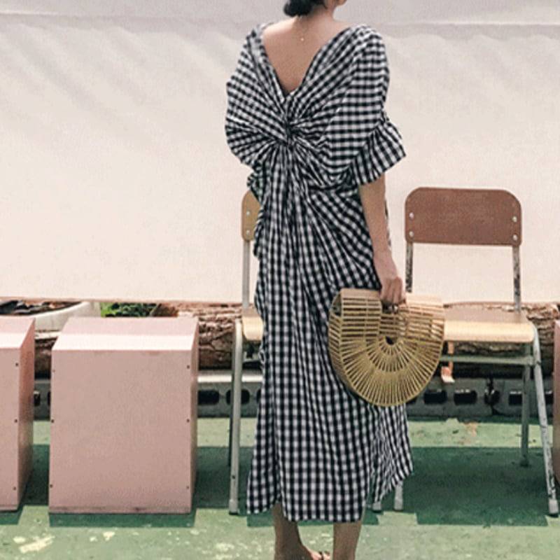 レディース ワンピース ロング丈 半袖 モノトーン 春夏 春 夏 秋冬 秋 冬 ゆったり 大人可愛い きれいめ エレガント 上品 クラシック レトロ ガーリー 大人女子 マニッシュ ルーズ モード系 スタイリッシュ おしゃれ 華やか 通勤 通学 二次会