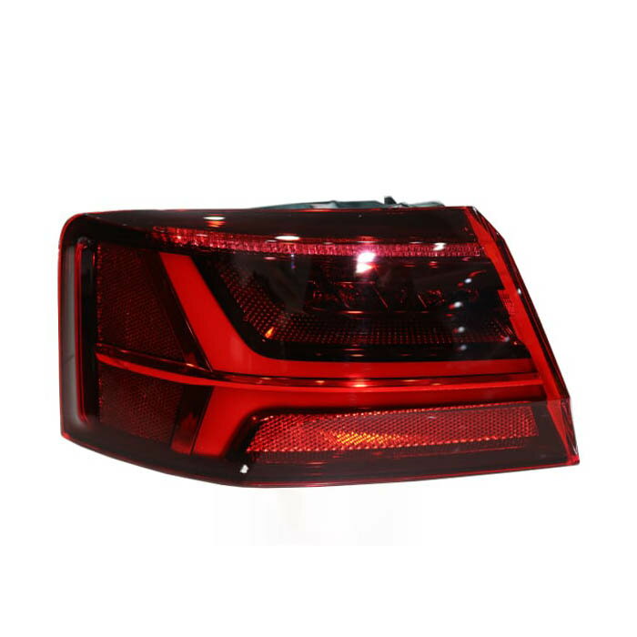 アウディ Audi A6 C7 2015-2018 後期モデル LED テールランプ 左 外側　ブレーキ ランプ　セダン アバント 4G5945095C 4G5945095D 4G5945095E