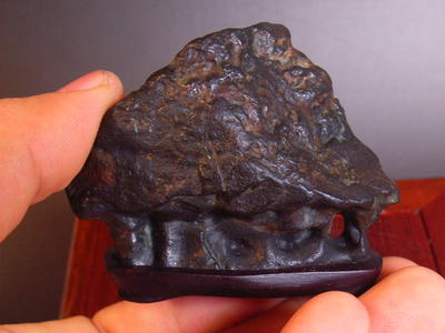 飾り石　　台座付き