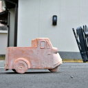 トラック テラコッタ 優しい色合いテラコッタの置物 手作り車 お庭や玄関先に。幸せを運ぶトラックプレゼントにもどうぞ。