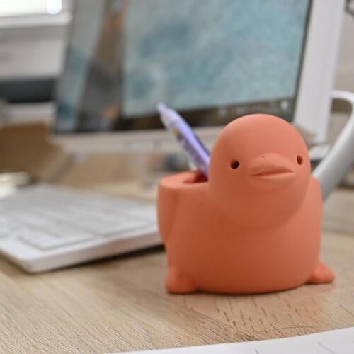 テラコッタミニ　アヒル　2つセットテラコッタの置物　手作りかわいい置物　お庭や玄関先に。優しい色合い　ゆるキャラ系プレゼントにもどうぞ。