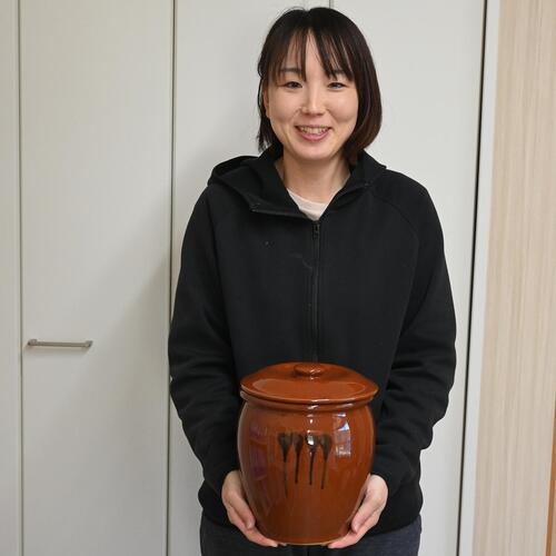 漬物容器陶器製　蓋付半胴瓶　梅酒　お漬物用に 2