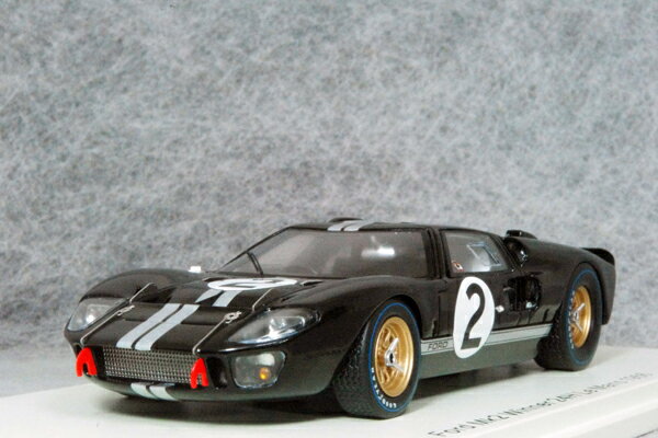 スパーク ミニカー 1/43 スケールフォード GT40 Mk21966年 ル・マン24時間 優勝車 #2ブルース ・ マクラーレン / クリス ・ エイモン